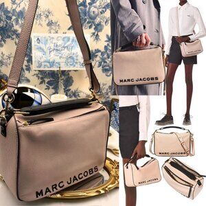 🆕 MARC JACOBS 🧿 NWOT The Softbox 23 - Apricot Beige